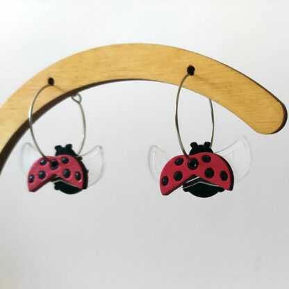 boucles d'oreilles coccinelle en vol