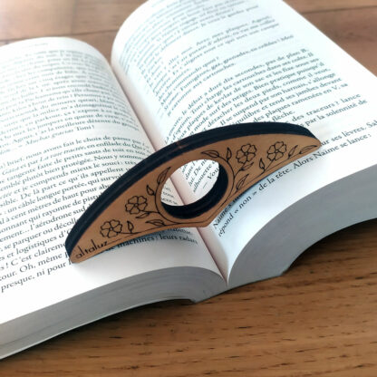 Bague de lecture fleurs en bois